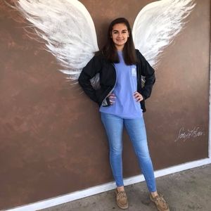 Meet your Posher, Caroline